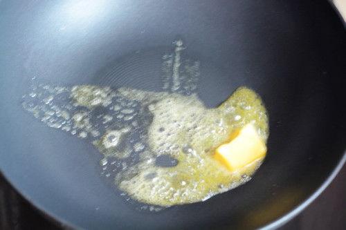 网红南瓜浓汤做法,轻松打造冬日暖胃佳肴