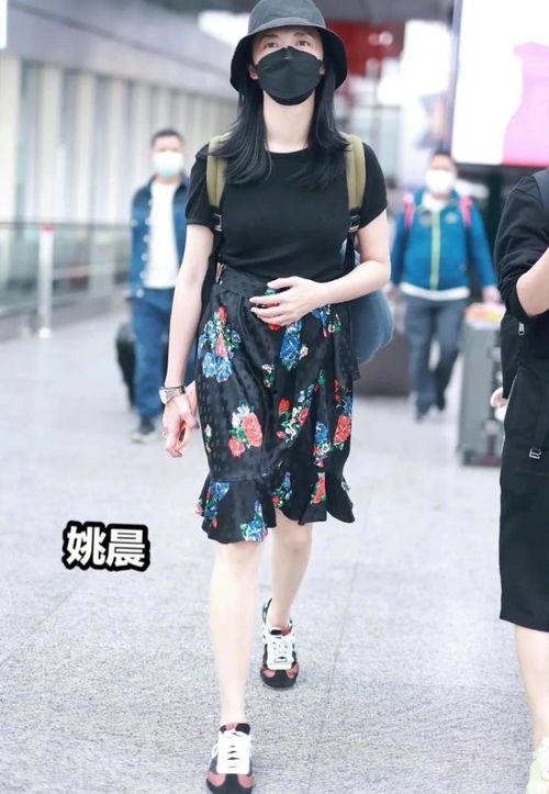 女明星休闲装图片