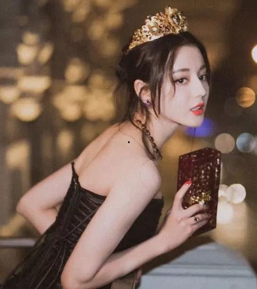 新疆 女明星,璀璨星空下的美丽传奇