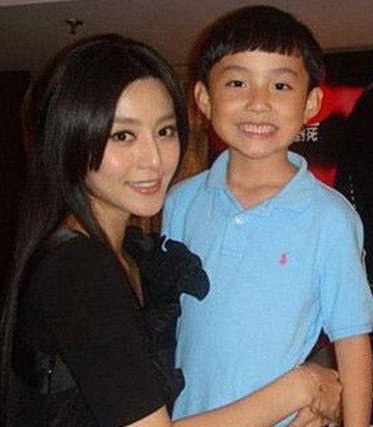 娱乐吃瓜范丞丞是谁,娱乐圈新晋“吃瓜”明星的崛起之路