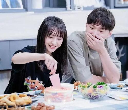 娱乐吃瓜酱男友送外卖